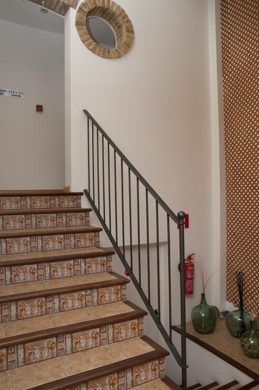 Hotel Villa De Ayerbe Εξωτερικό φωτογραφία