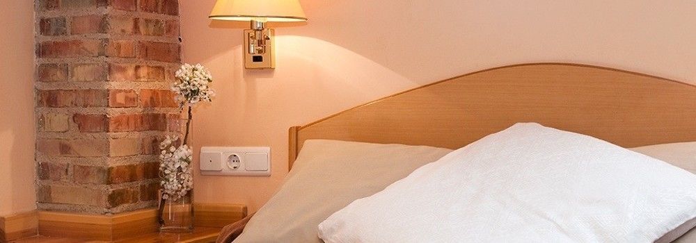 Hotel Villa De Ayerbe Εξωτερικό φωτογραφία
